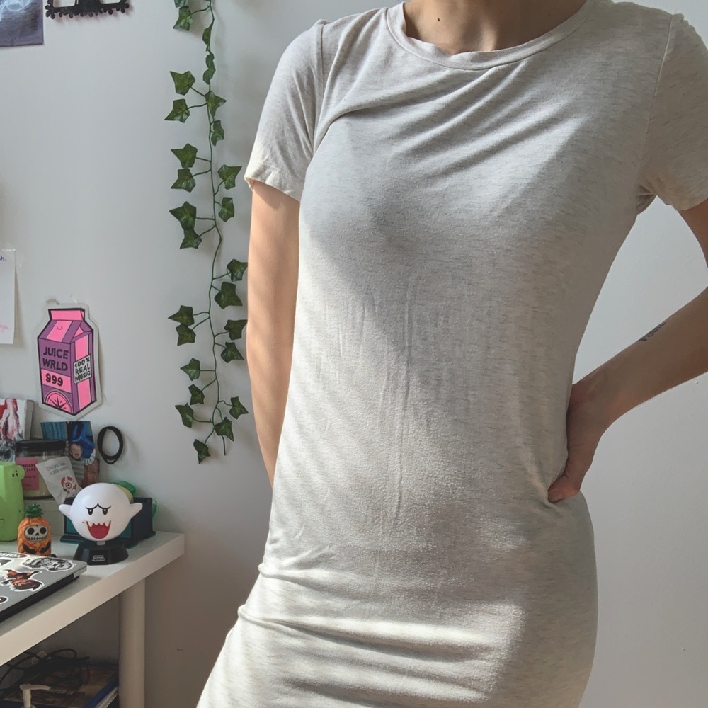 Great quality, white dress